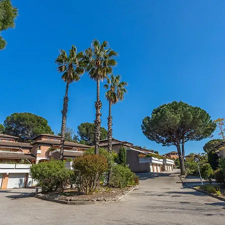 Les Terrasses De Cavaliere Ii By Interhome