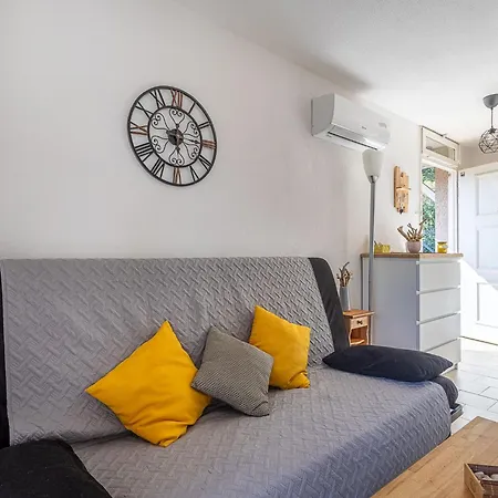 Apartamento Les Terrasses De Cavaliere Ii By Interhome Le Lavandou