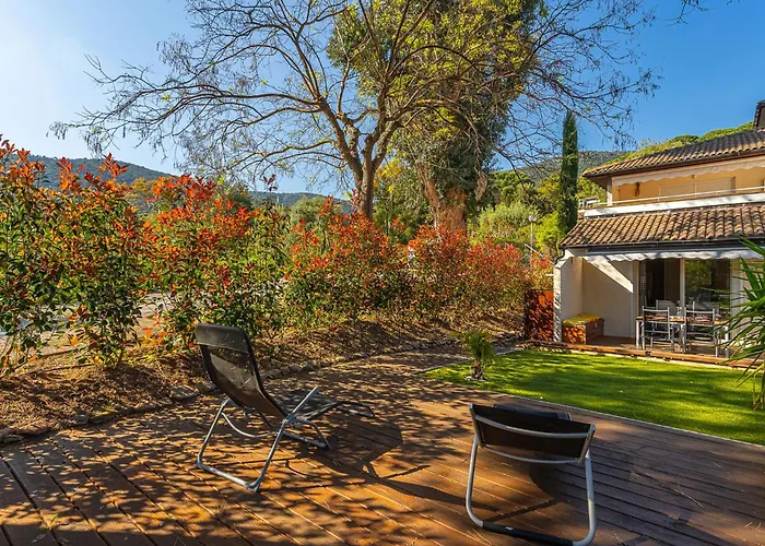 Les Terrasses De Cavaliere Ii By Interhome Апартаменты Ле-Лаванду